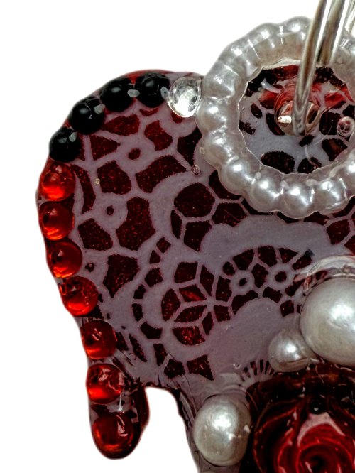 classy collar tag for dogs with resin pearls, roses and white lace, goth vampire style