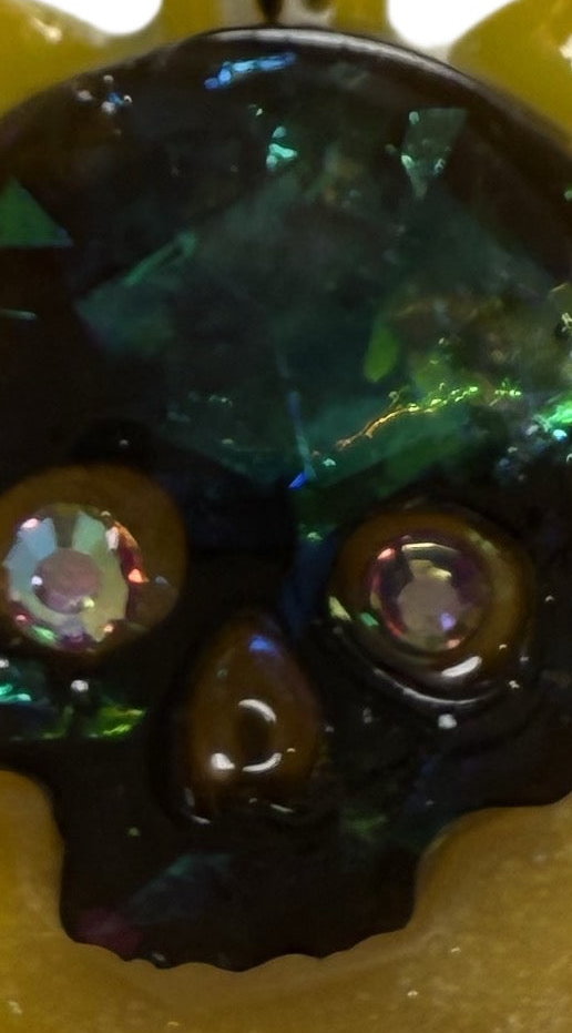 Skull Bear Saucy Cupcake - Jewel tag for dogs