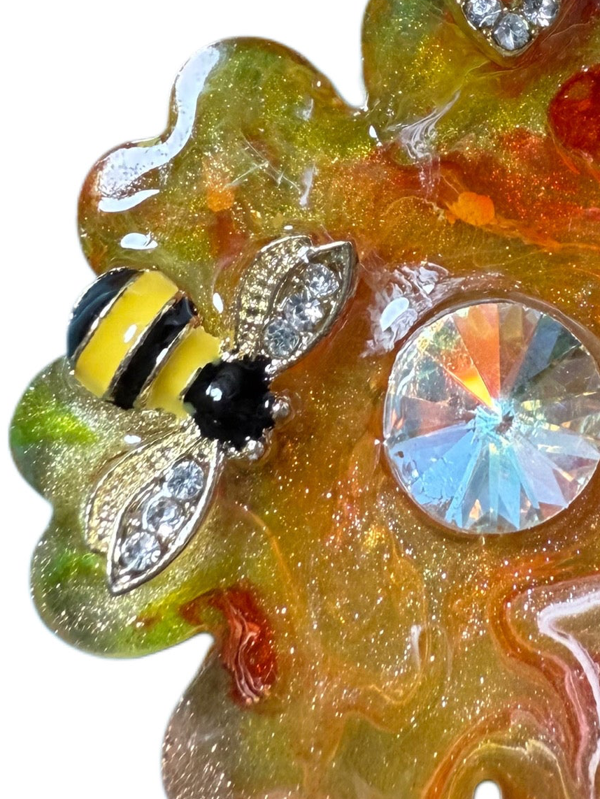 Flower Save the Bees - Jewel tag for dogs