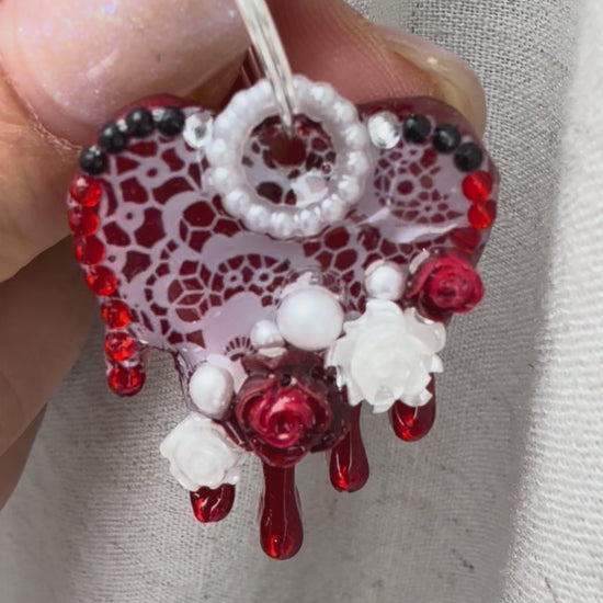 classy collar tag for dogs with resin pearls, roses and white lace, goth vampire wedding style